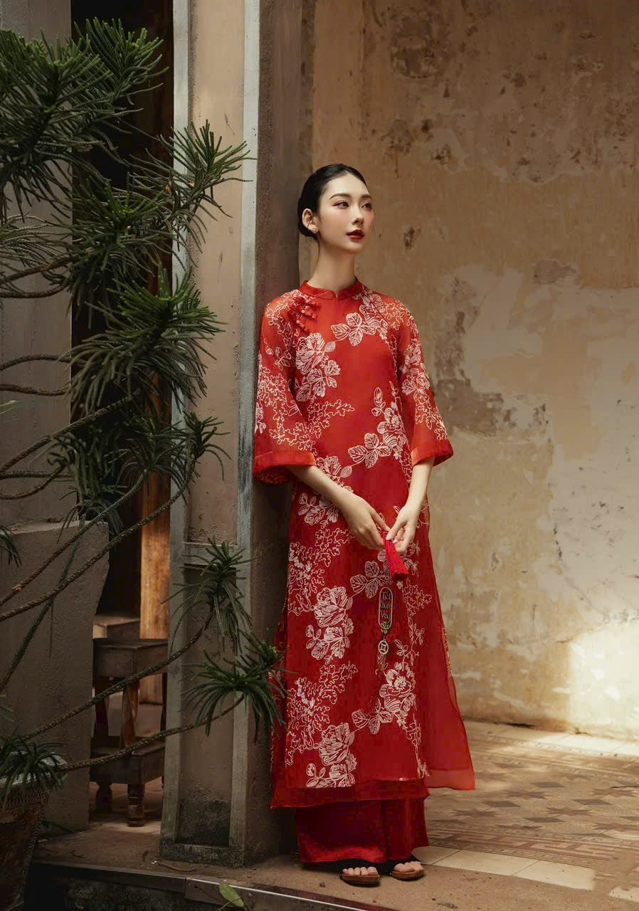 M170 áo + quần - Áo dài mẹ tơ 4 tà dệt nổi màu đỏ + quần đỏ