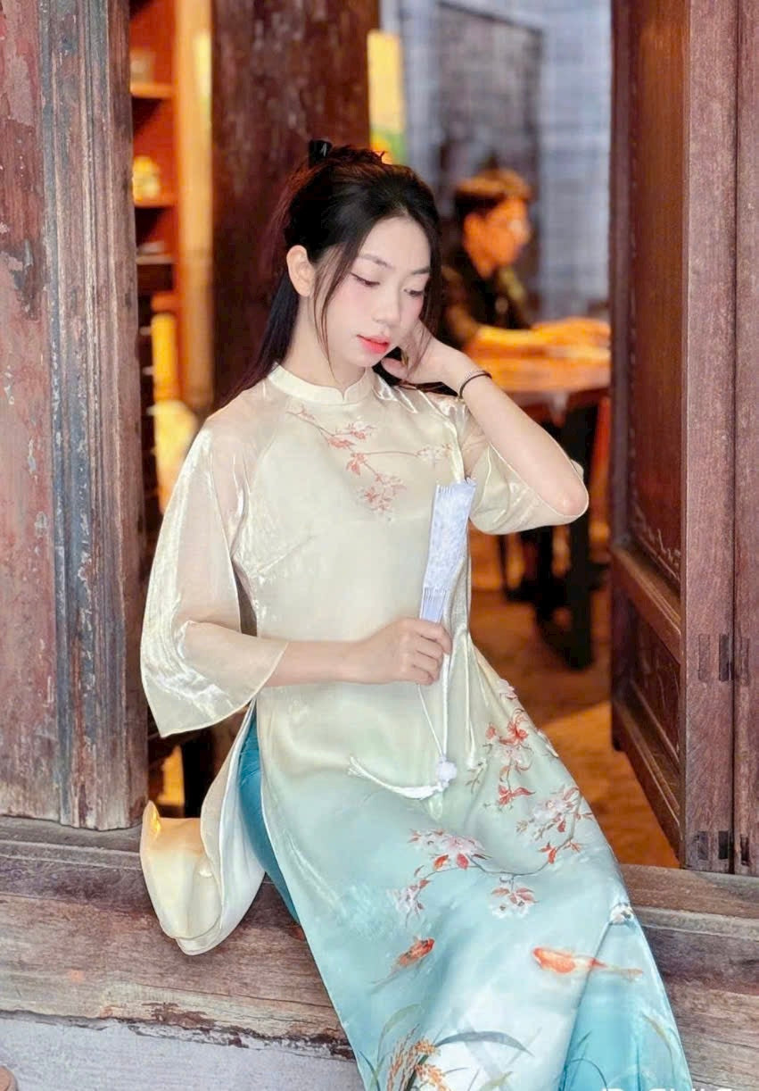 PreOrder TN1503 Áo+Quần- Áo dài cách tân in hoa nổi Thuỷ Giao
