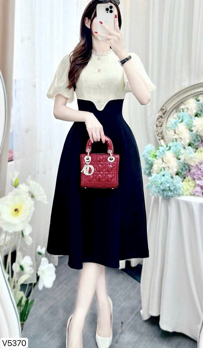 Dress V5370