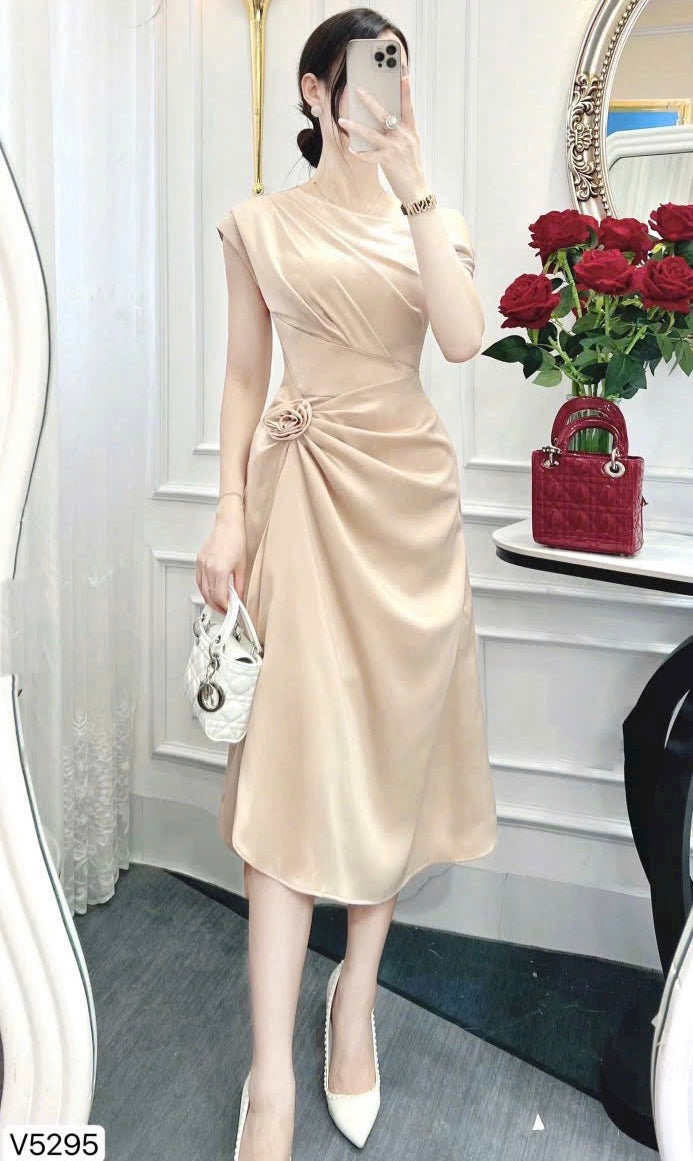 Dress V5295