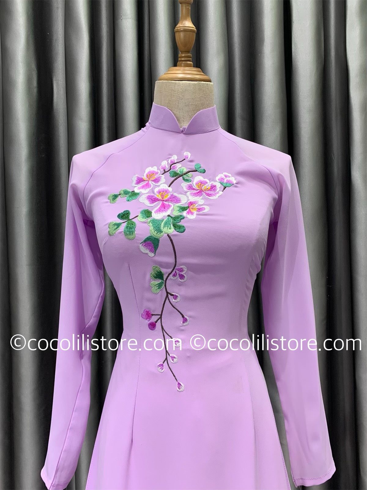 C65 4296 only áo - Áo dài chiffon 4 tà màu tím cà thêu hoa